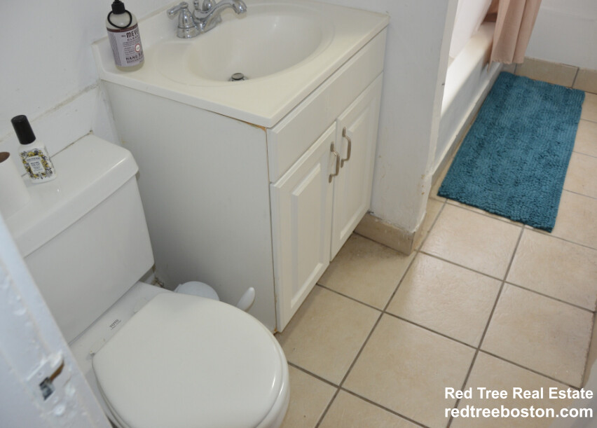 3 bed, 1 bath apartment for rent at 238 Hemenway St Unit 238-11, Fenway — photo 15 of 20