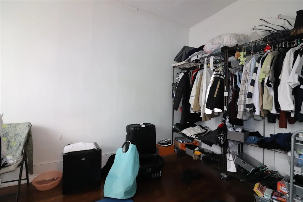 2 bed, 1 bath apartment for rent at 238 Hemenway St Unit 4, Fenway — photo 4 of 10