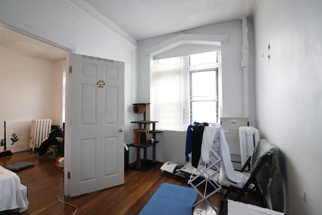 2 bed, 1 bath apartment for rent at 238 Hemenway St Unit 4, Fenway — photo 5 of 10