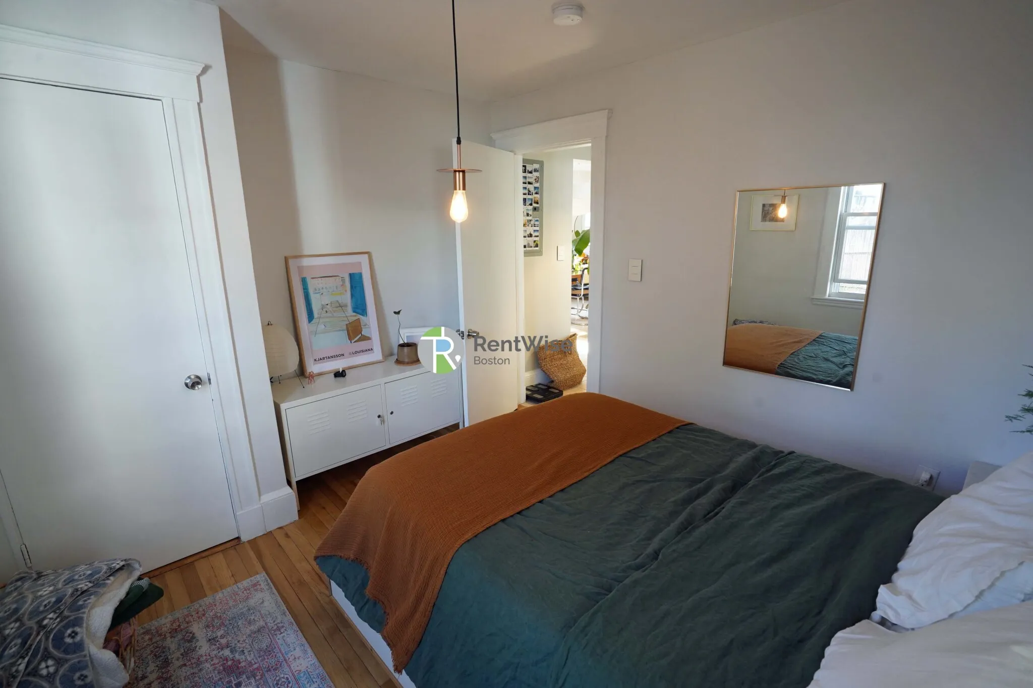 3 bed, 1 bath apartment for rent at 238 Hyde Park Ave Unit 3, Jamaica Plain — photo 18 of 27