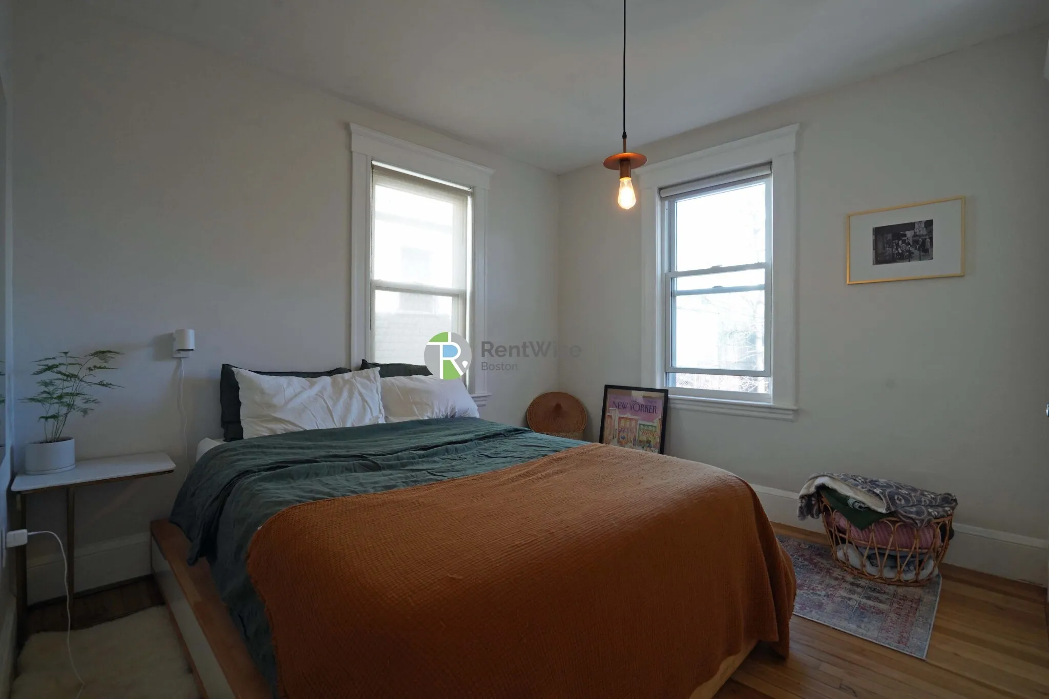 3 bed, 1 bath apartment for rent at 238 Hyde Park Ave Unit 3, Jamaica Plain — photo 16 of 27