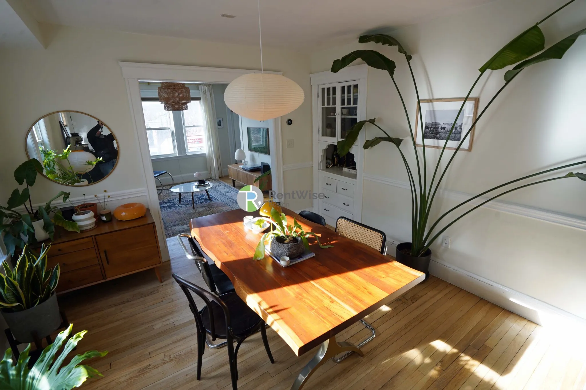3 bed, 1 bath apartment for rent at 238 Hyde Park Ave Unit 3, Jamaica Plain — photo 7 of 27
