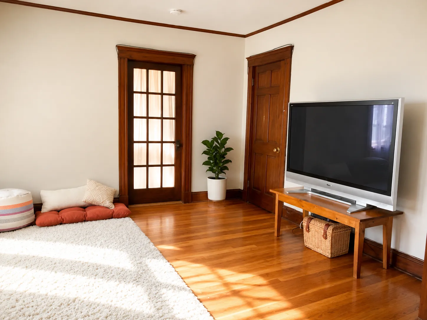3 bed, 1 bath apartment for rent at 238 L St Unit 2, South Boston — photo 5 of 16