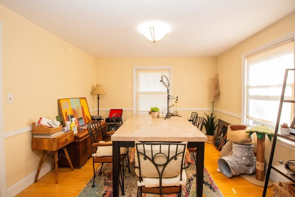 3 bed, 1 bath apartment for rent at 238 May St Unit 0, Worcester — photo 11 of 28