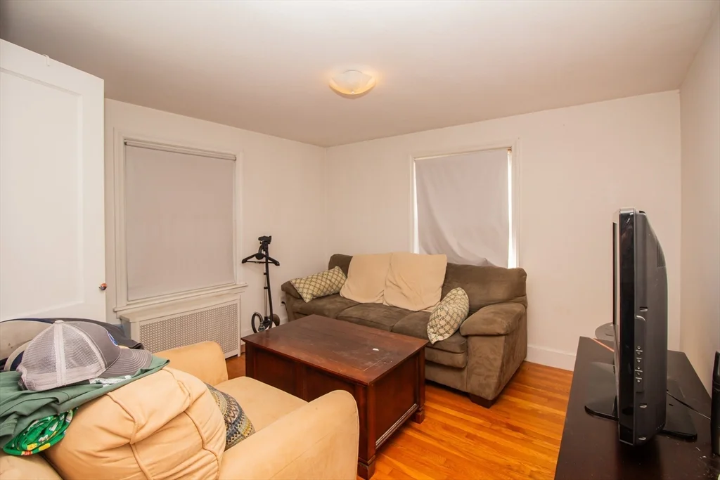 3 bed, 1 bath apartment for rent at 238 May St Unit 0, Worcester — photo 18 of 28