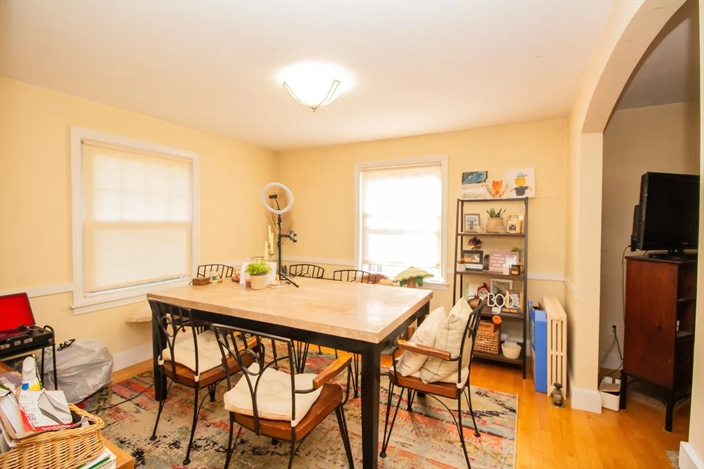 3 bed, 1 bath apartment for rent at 238 May St Unit 0, Worcester — photo 10 of 28