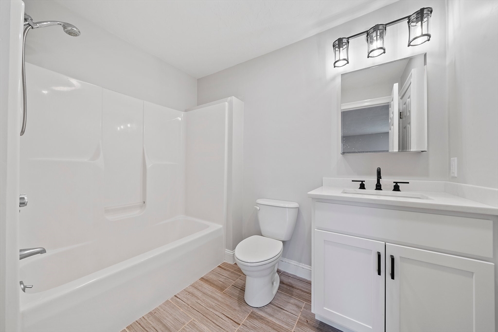 1 bed, 1 bath apartment for rent at 238 Neponset St Unit 1, Canton — photo 13 of 16