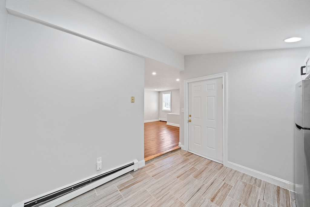 1 bed, 1 bath apartment for rent at 238 Neponset St Unit 1, Canton — photo 2 of 16