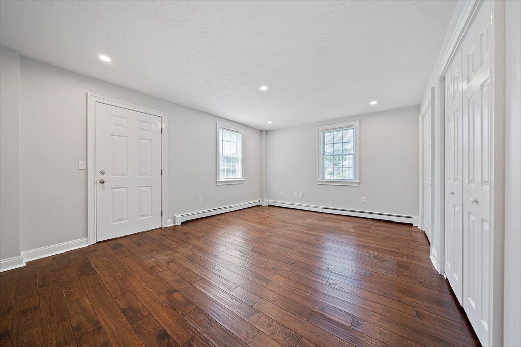 1 bed, 1 bath apartment for rent at 238 Neponset St Unit 1, Canton — photo 8 of 16