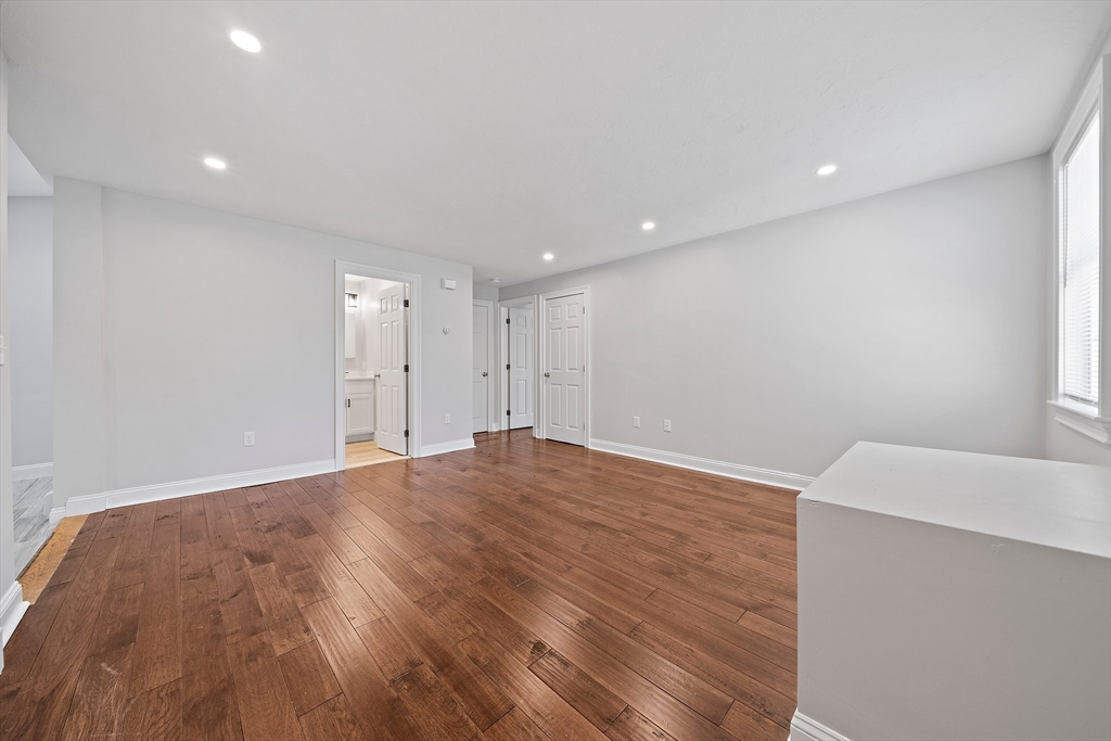 1 bed, 1 bath apartment for rent at 238 Neponset St Unit 1, Canton — photo 5 of 16