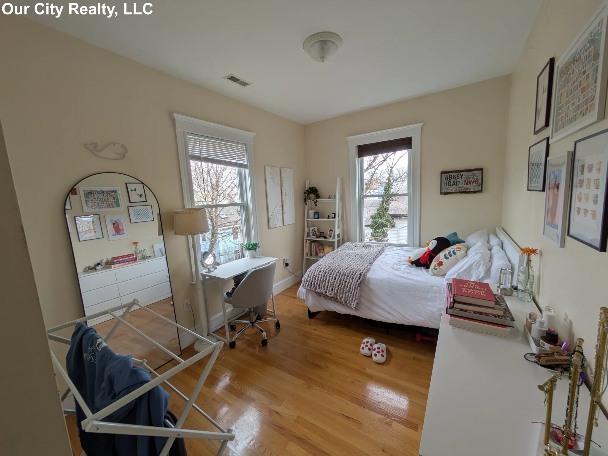 5 bed, 2 bath apartment for rent at 238 Prospect St Unit 3, The Port — photo 17 of 41