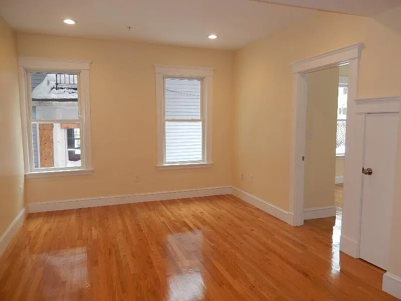 5 bed, 2 bath apartment for rent at 238 Prospect St Unit 3, The Port — photo 31 of 41
