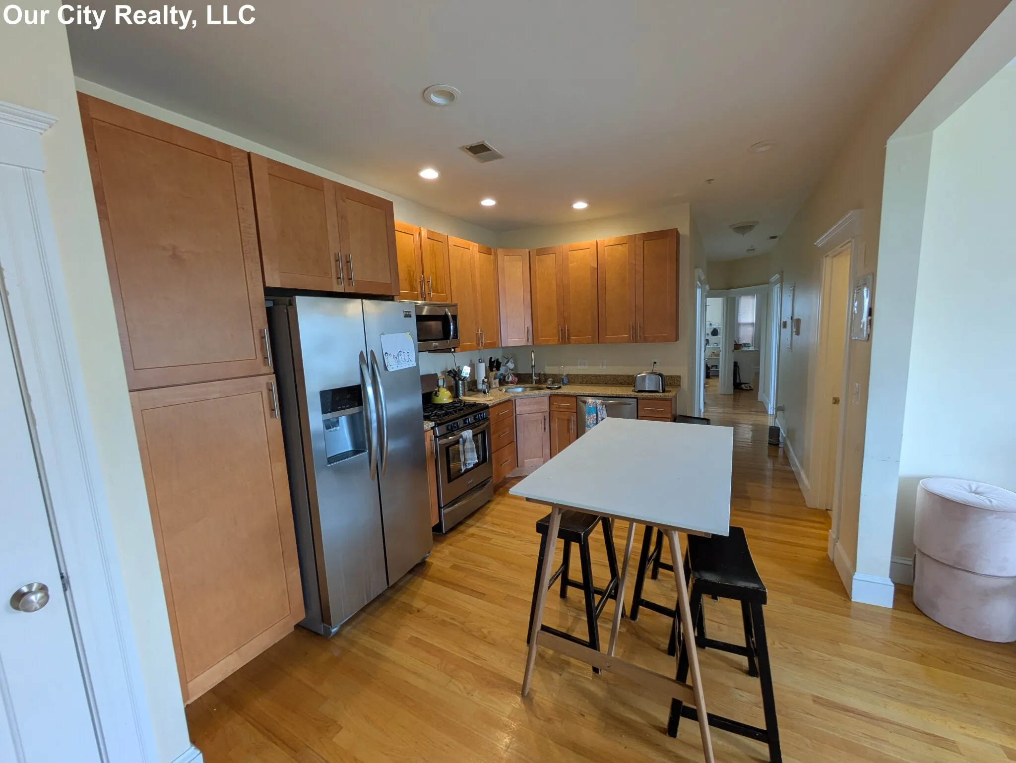 5 bed, 2 bath apartment for rent at 238 Prospect St Unit 3, The Port — photo 20 of 41