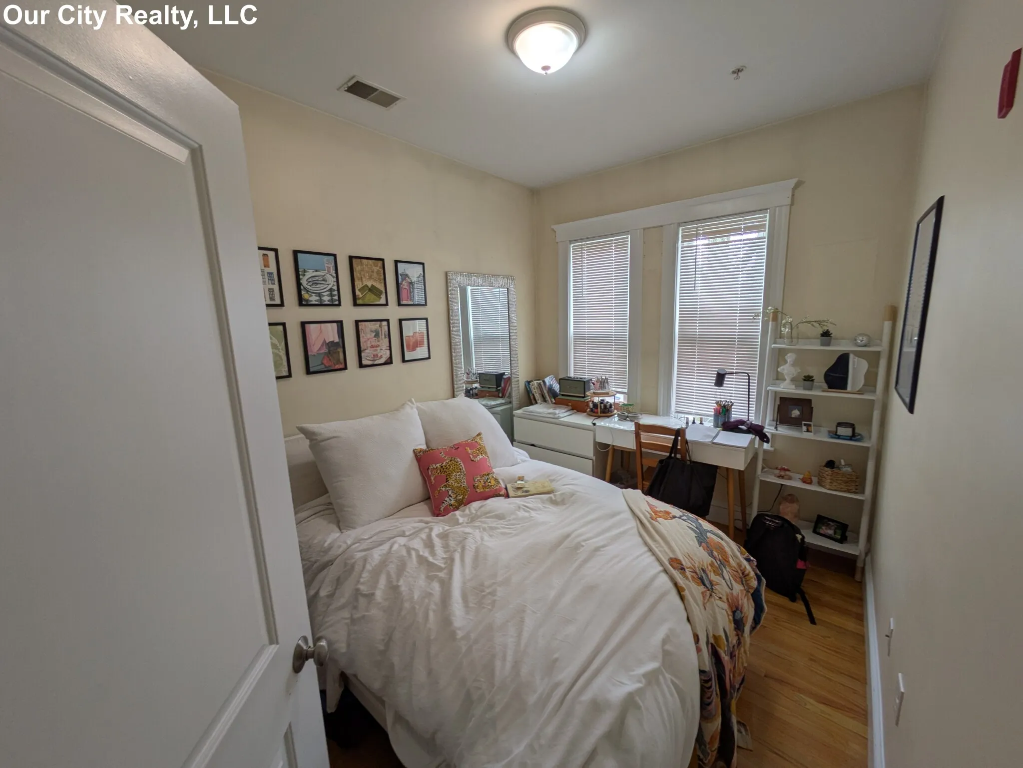 5 bed, 2 bath apartment for rent at 238 Prospect St Unit 3, The Port — photo 6 of 41