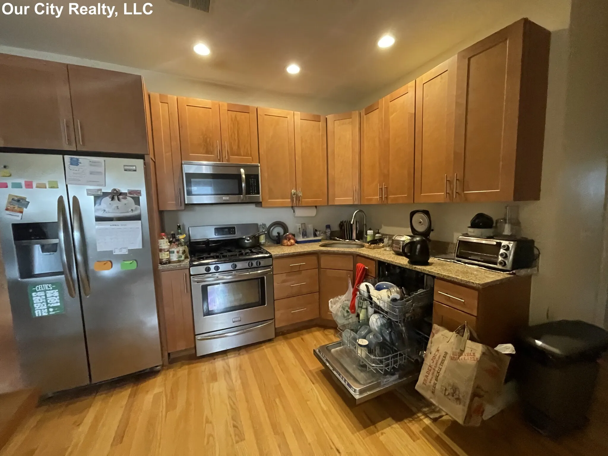 5 bed, 2 bath apartment for rent at 238 Prospect St Unit 3, The Port — photo 1 of 41