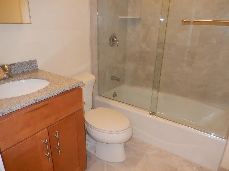 5 bed, 2 bath apartment for rent at 238 Prospect St Unit 3, The Port — photo 36 of 41