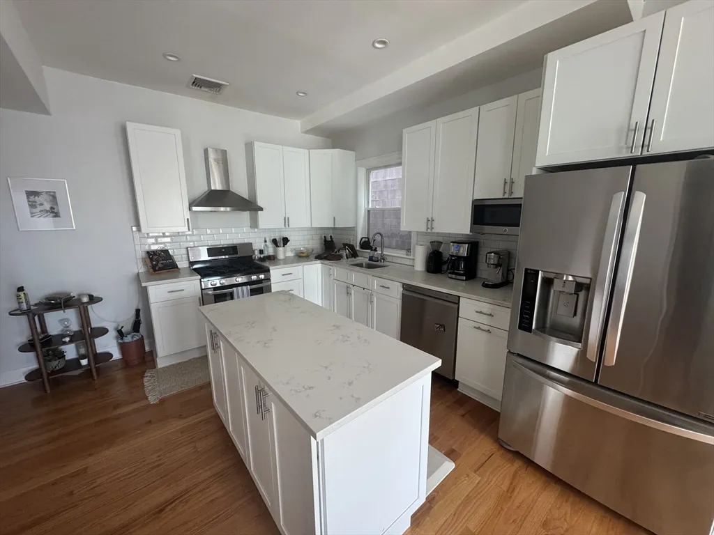 2 bed, 2 bath apartment for rent at 238 Saratoga St Unit 2, East Boston — photo 5 of 16