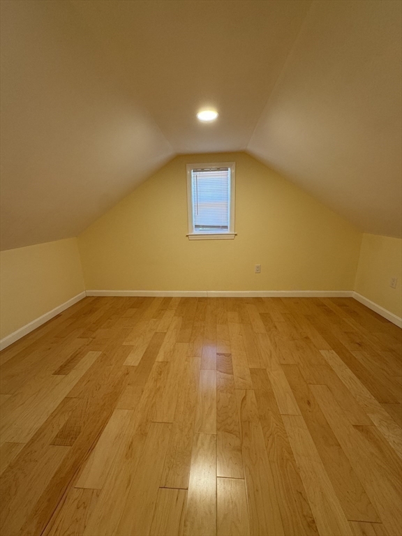 4 bed, 1 bath apartment for rent at 238 Washington Unit 2, Winchester — photo 17 of 20