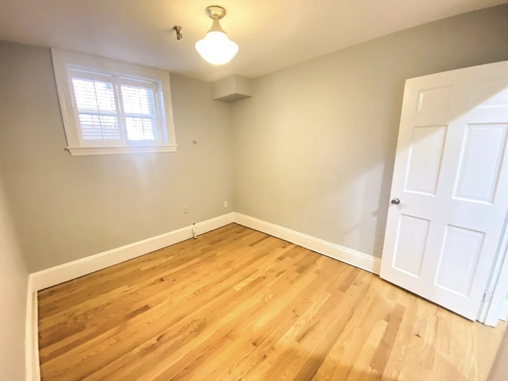 1 bed, 1 bath apartment for rent at 239 Commonwealth Ave Unit 12, Back Bay — photo 7 of 12
