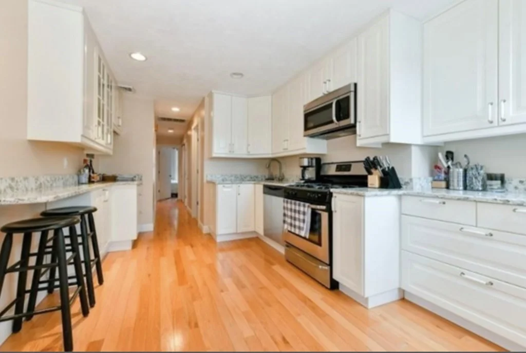 3 bed, 1 bath apartment for rent at 239 Emerson St Unit 0, South Boston