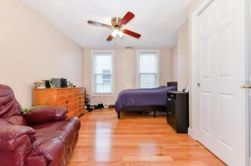 3 bed, 1 bath apartment for rent at 239 Emerson St Unit 0, South Boston — photo 7 of 13
