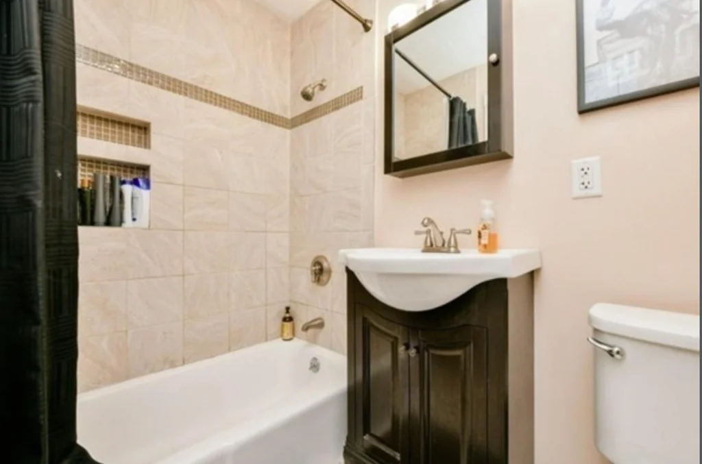 3 bed, 1 bath apartment for rent at 239 Emerson St Unit 0, South Boston — photo 11 of 13
