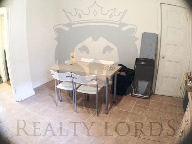 1 bed, 1 bath apartment for rent at 239 Harvard Ave Unit 1, Allston — photo 5 of 7