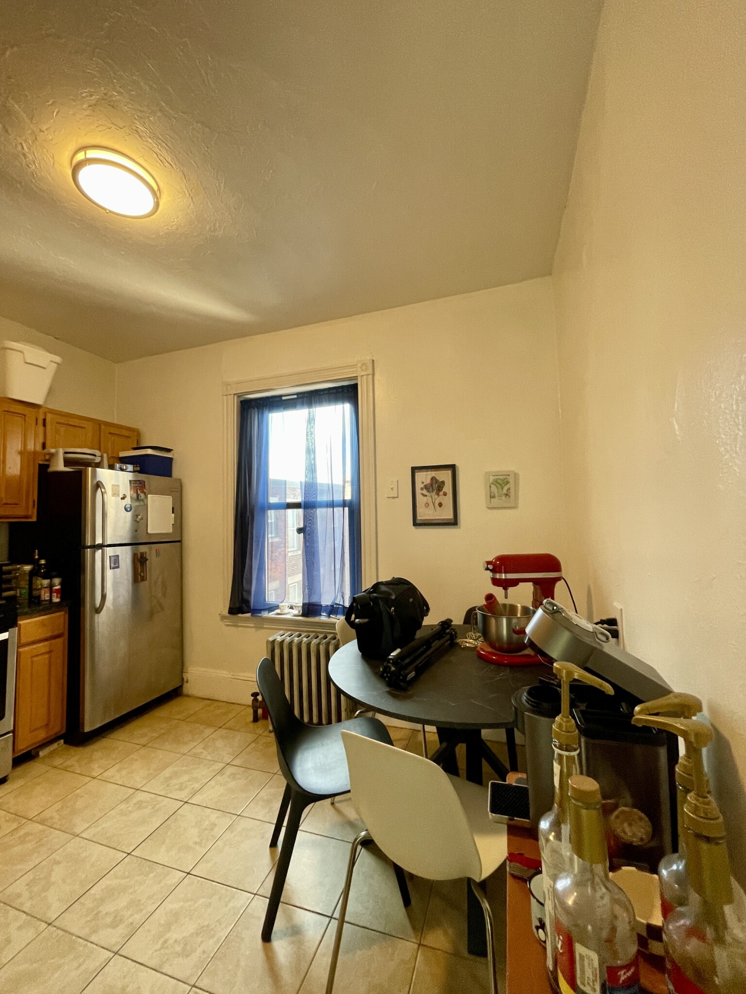 1 bed, 1 bath apartment for rent at 239 Harvard Ave Unit 6, Allston — photo 5 of 11