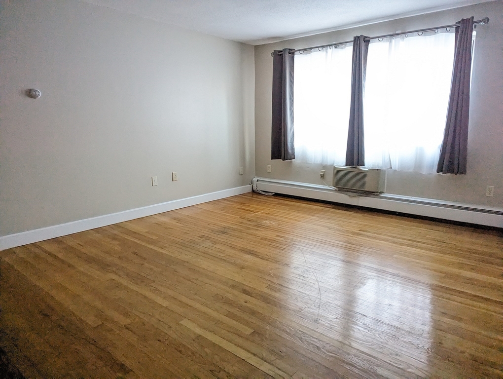 2 bed, 1 bath apartment for rent at 239 Kelton St Unit 23, Brighton — photo 1 of 5