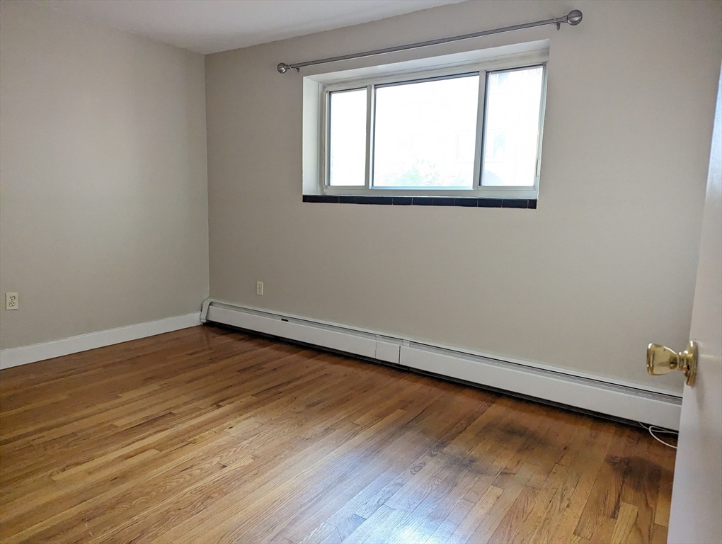 2 bed, 1 bath apartment for rent at 239 Kelton St Unit 23, Brighton — photo 3 of 5