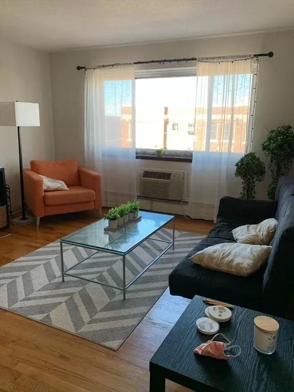 2 bed, 1 bath apartment for rent at 239 Kelton St Unit 41, Brighton — photo 3 of 13