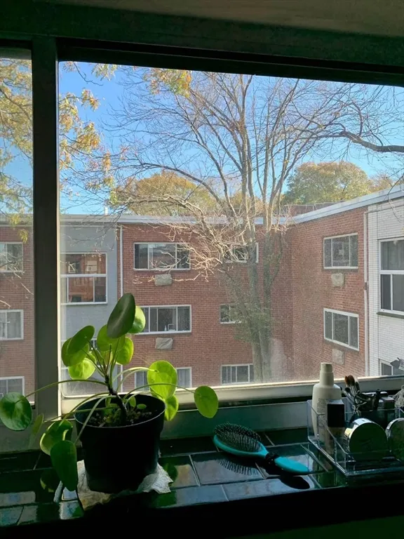 2 bed, 1 bath apartment for rent at 239 Kelton St Unit 41, Brighton — photo 11 of 13