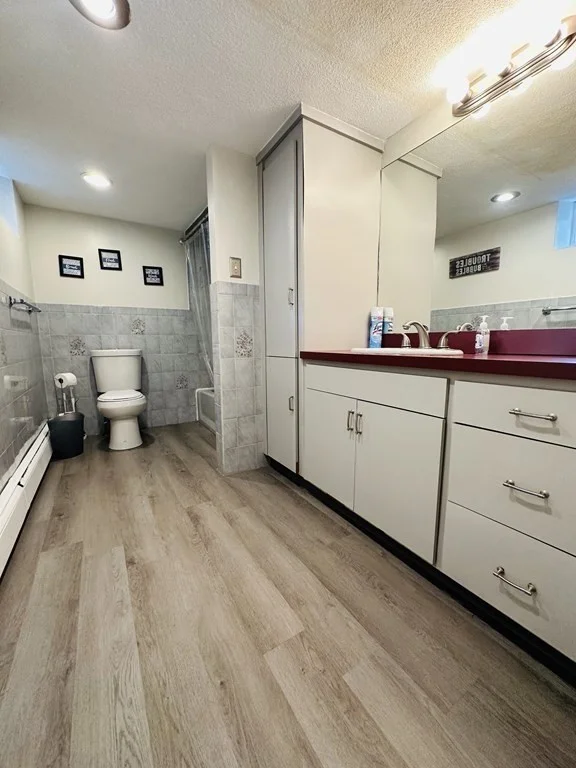 4 bed, 1 bath apartment for rent at 239 Leyden St Unit A, East Boston — photo 6 of 13