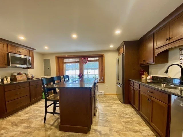 2 bed, 1 bath apartment for rent at 239 Main St Unit 5, Winchendon — photo 6 of 22