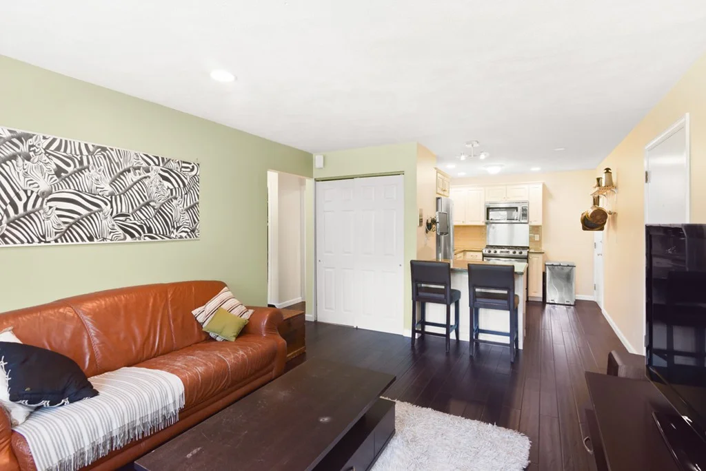 2 bed, 1 bath apartment for rent at 239 Main St Unit B-12, Reading — photo 5 of 7