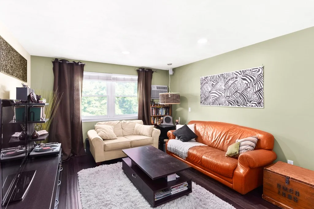 2 bed, 1 bath apartment for rent at 239 Main St Unit B-12, Reading — photo 4 of 7