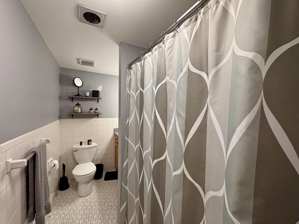 1 bed, 1 bath apartment for rent at 239 Main St Unit B-2, Reading — photo 8 of 18
