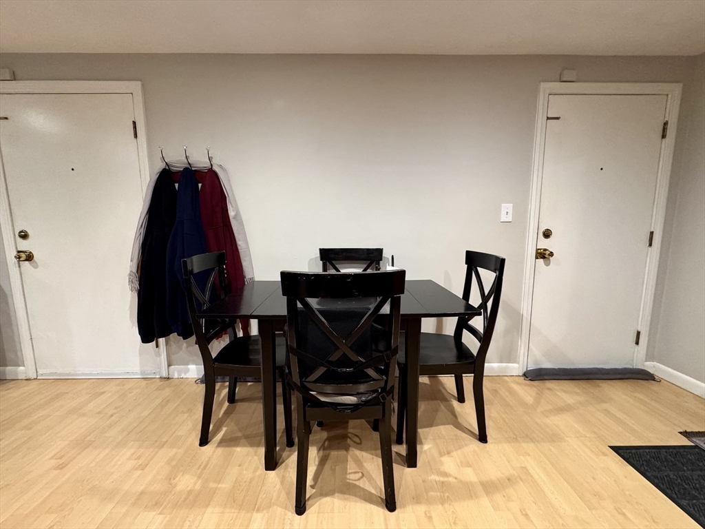 1 bed, 1 bath apartment for rent at 239 Main St Unit B-2, Reading — photo 4 of 18