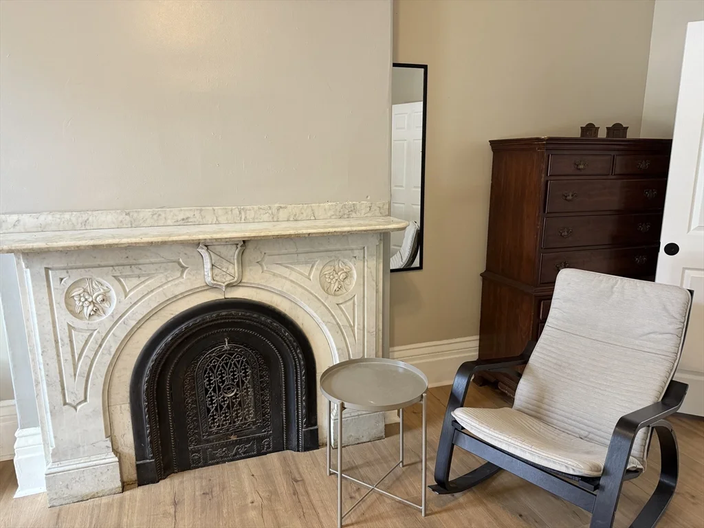 Studio bed, 1 bath apartment for rent at 239 Northampton St Unit 1, South End — photo 5 of 12