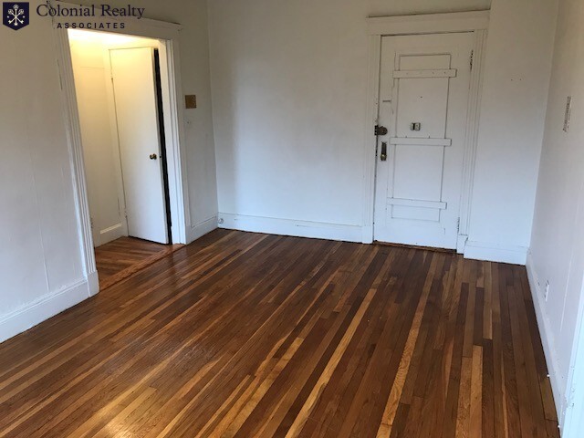 Studio bed, 1 bath apartment for rent at 239 Park Dr Unit 43, Fenway — photo 4 of 6