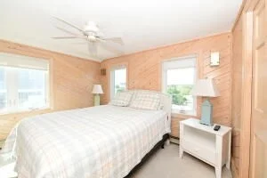 4 bed, 1 bath apartment for rent at 239 Phillips Rd Unit WINTER, Sandwich — photo 22 of 36