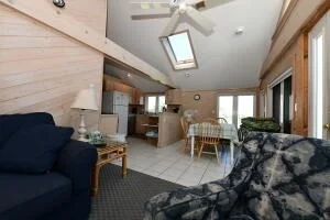 4 bed, 1 bath apartment for rent at 239 Phillips Rd Unit WINTER, Sandwich — photo 17 of 36