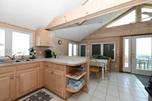 4 bed, 1 bath apartment for rent at 239 Phillips Rd Unit WINTER, Sandwich — photo 14 of 36