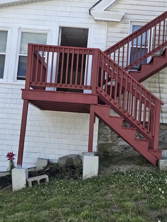 1 bed, 1 bath apartment for rent at 239 Pleasant St Unit 1, Stoughton — photo 8 of 29