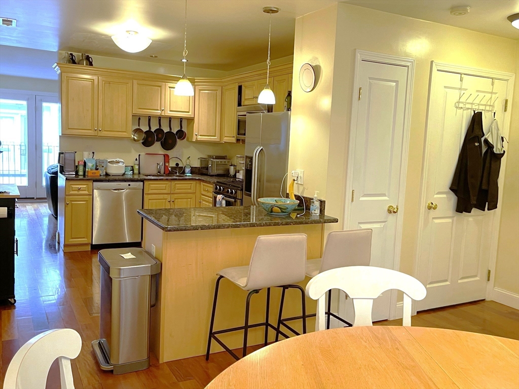 2 bed, 1 bath apartment for rent at 239 Prospect St Unit 3, The Port — photo 1 of 18