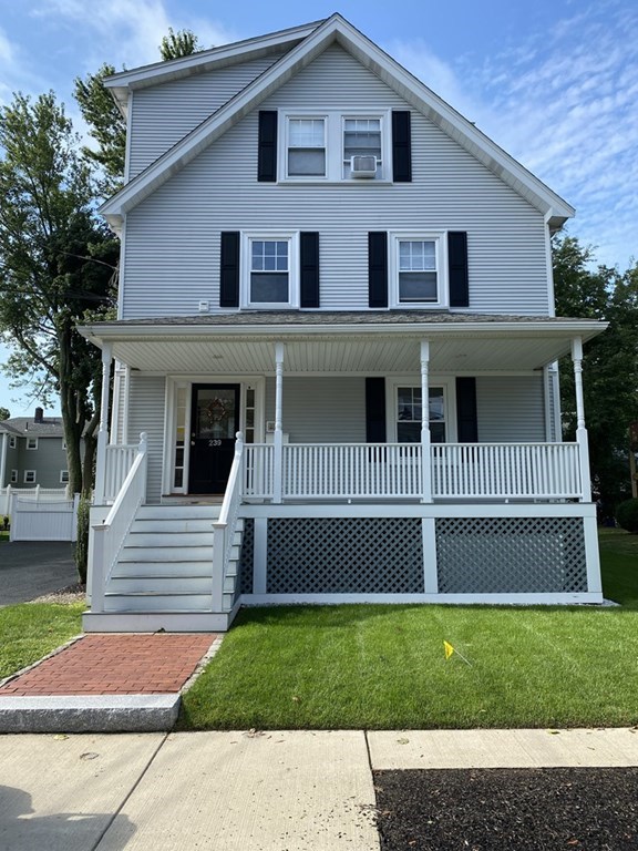 2 bed, 1 bath apartment for rent at 239 Robbins St Unit 3, South Waltham — photo 1 of 18