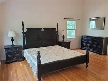 3 bed, 2 bath apartment for rent at 2399 Bay Rd Unit 2399, Sharon — photo 12 of 38