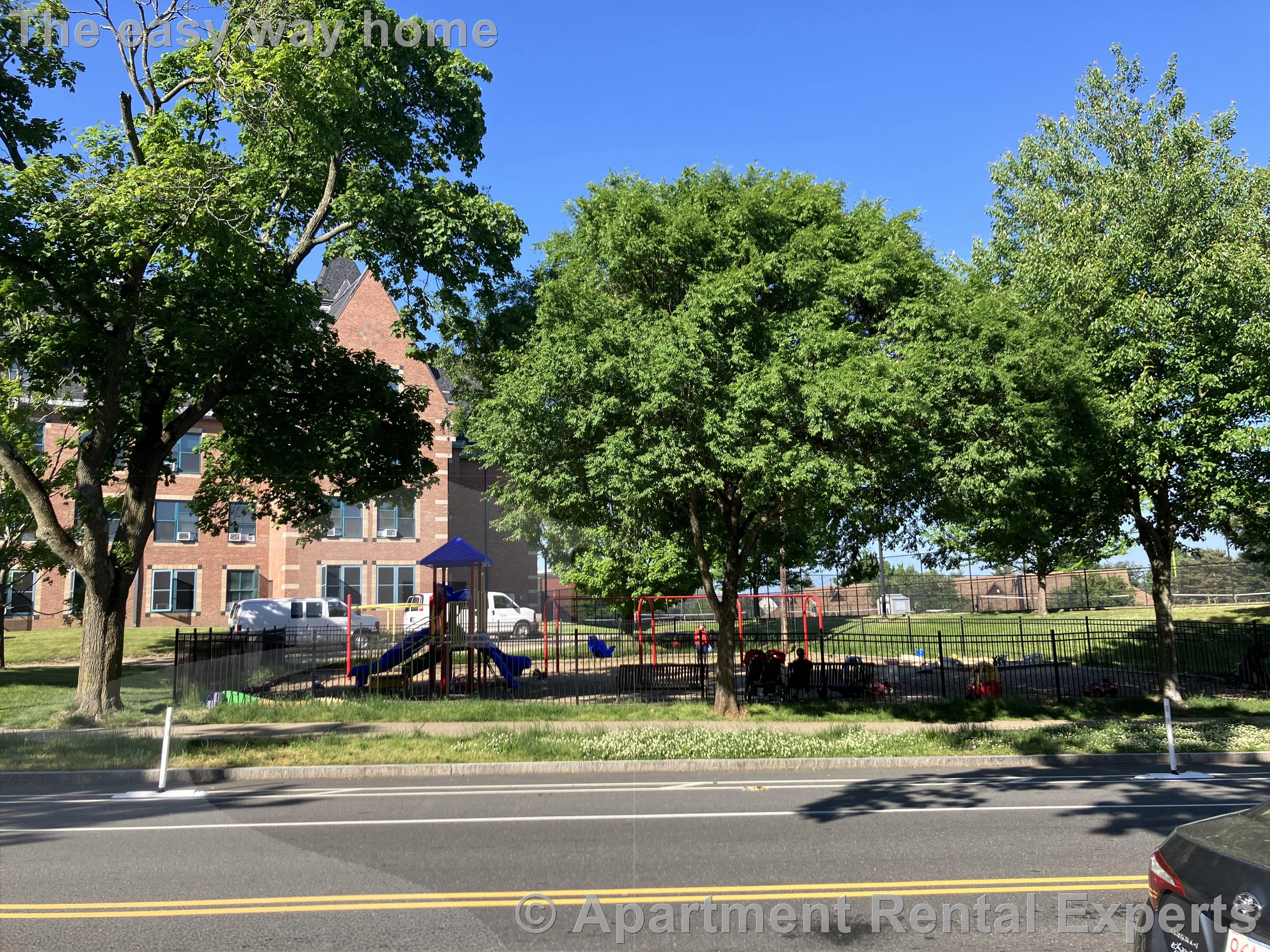 3 bed, 1 bath apartment for rent at 24-26 Burnham St Unit 2, Davis Square — photo 16 of 18