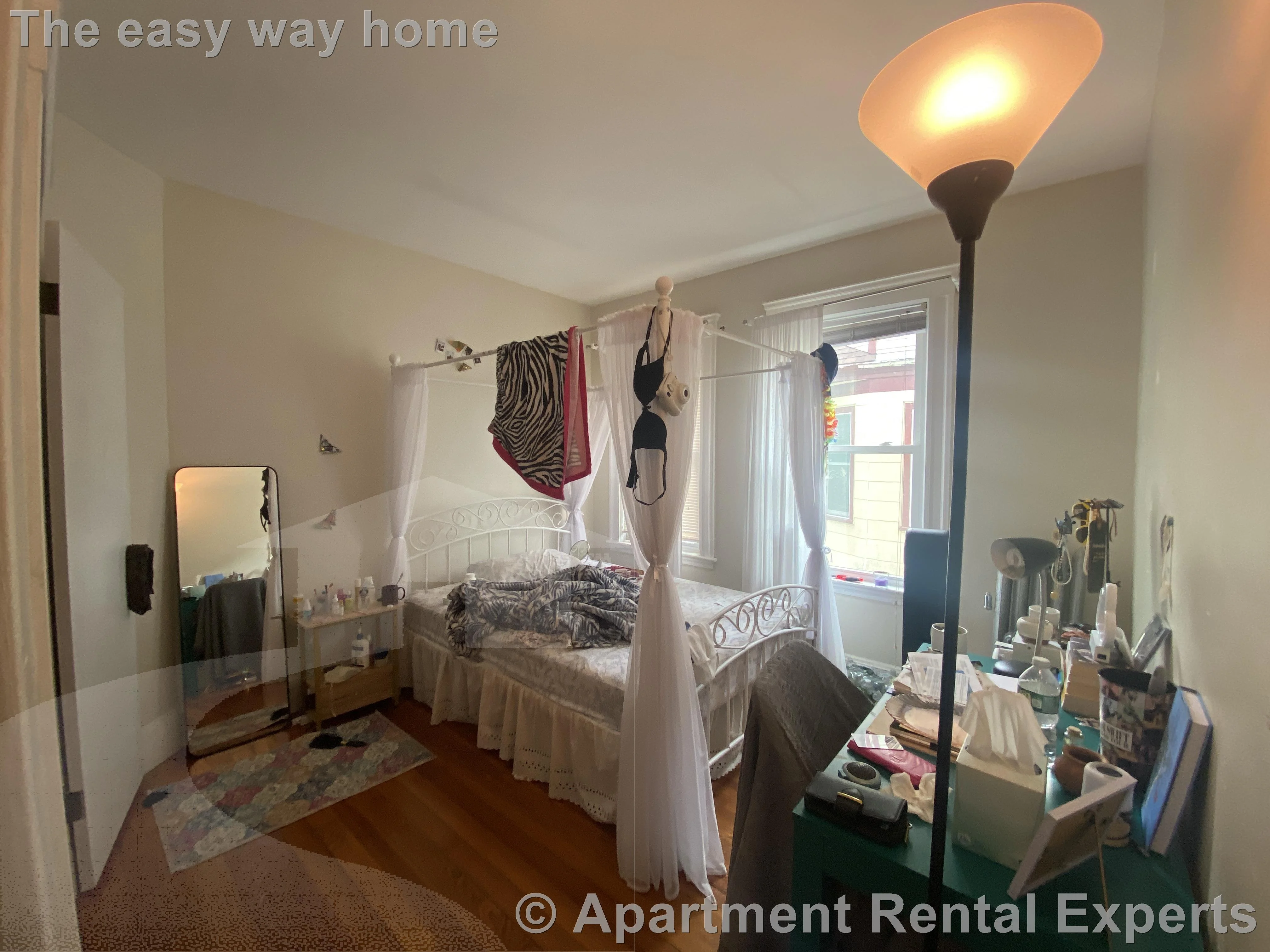 3 bed, 1 bath apartment for rent at 24-26 Burnham St Unit 2, Davis Square — photo 3 of 18