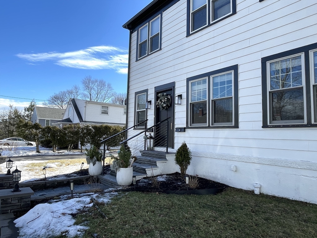 3 bed, 1 bath apartment for rent at 24-26 Kirk St Unit 26, Winchester — photo 32 of 38